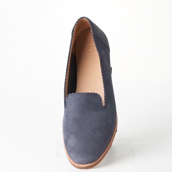 UGG Shoes - UGG Australia Vista Driving Moccasin Flats 6.5